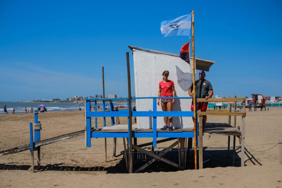 Malvinas presente en las playas. Noticias de Mar del Plata