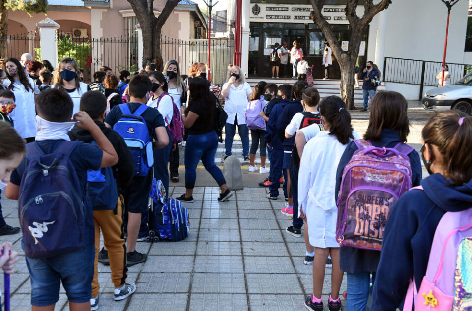 Clases: ¿cuándo empiezan y son las vacaciones de invierno?