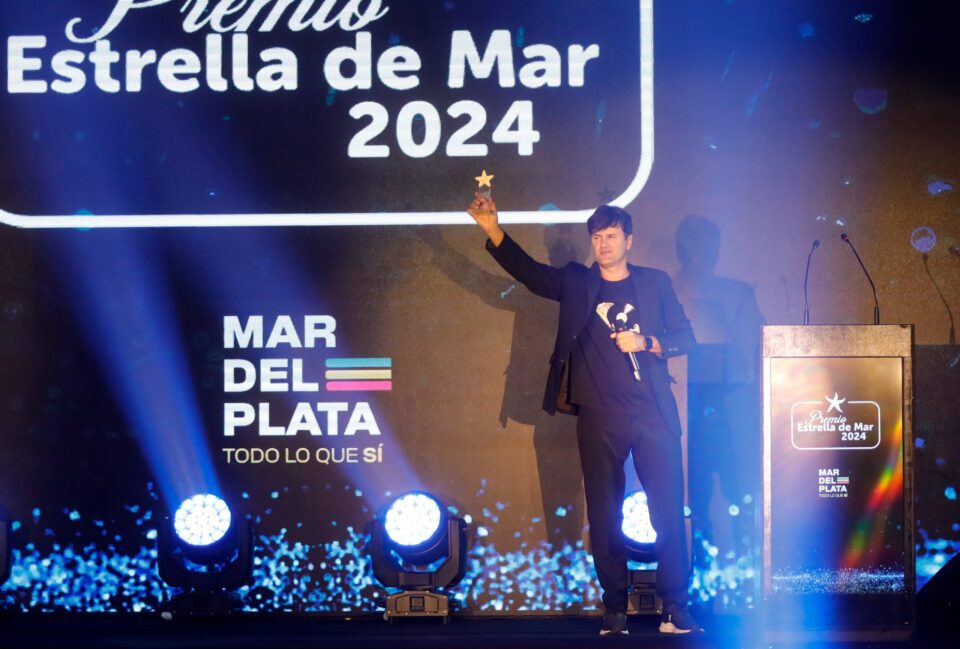 Ciro recibió el Estrella de Mar de Oro