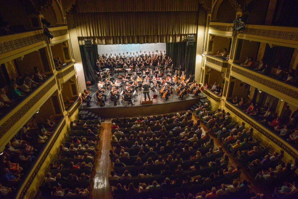 Teatro Colón