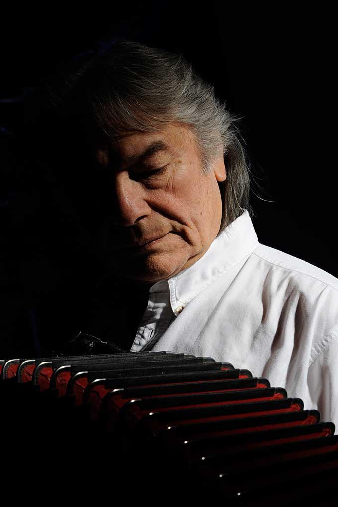 Raúl Barboza