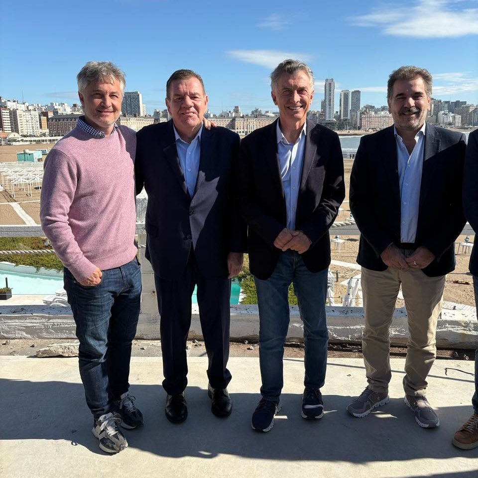 La Casa Rosada busca un acuerdo con el radicalismo bonaerense, pero insiste en dejar afuera a Macri 1 La Casa Rosada busca un acuerdo con el radicalismo bonaerense, pero insiste en dejar afuera a Macri