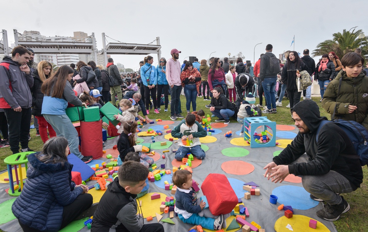 Este domingo se celebra el Día del Niño en Plaza España - Bacap Noticias
