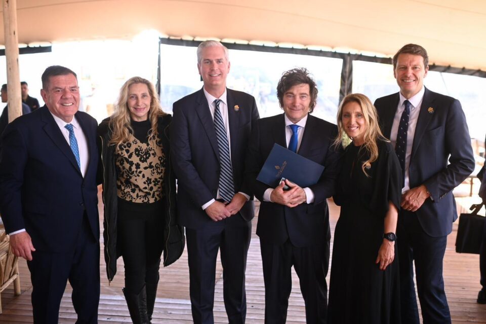 inauguración planta de Lamb Weston