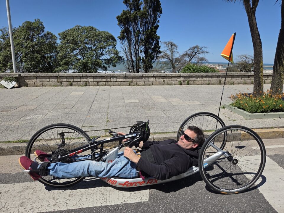 Luciano Llosa handbike