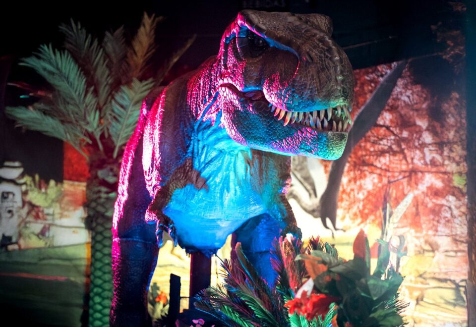 “Dinosaurios & El Mundo Jurásico”