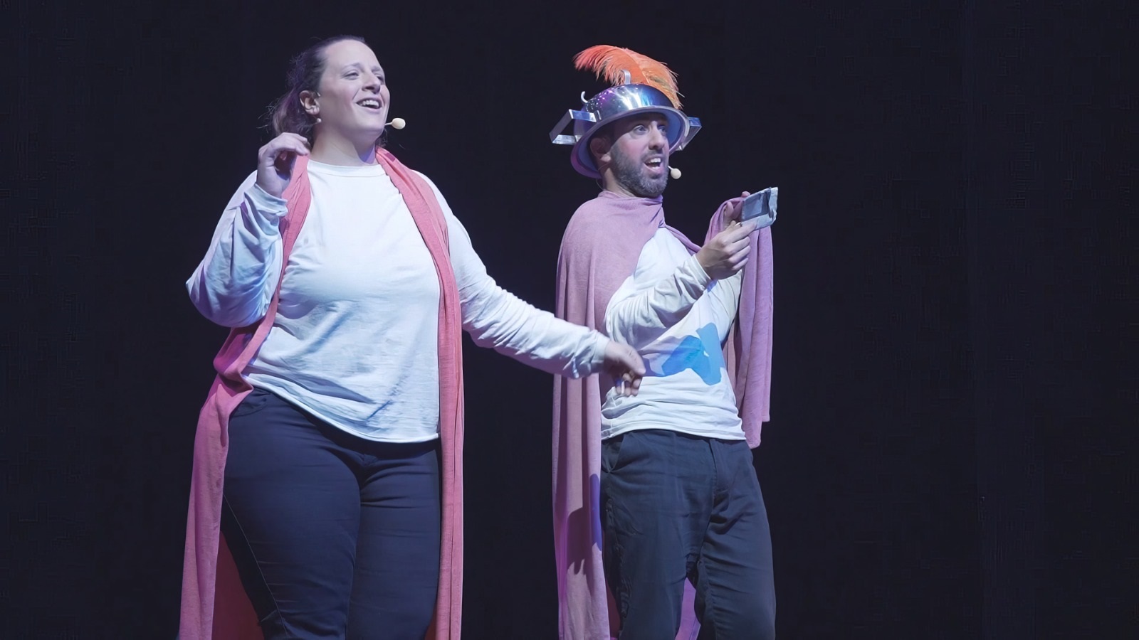 Puro Teatro, dirigida por Leo Rizzi.