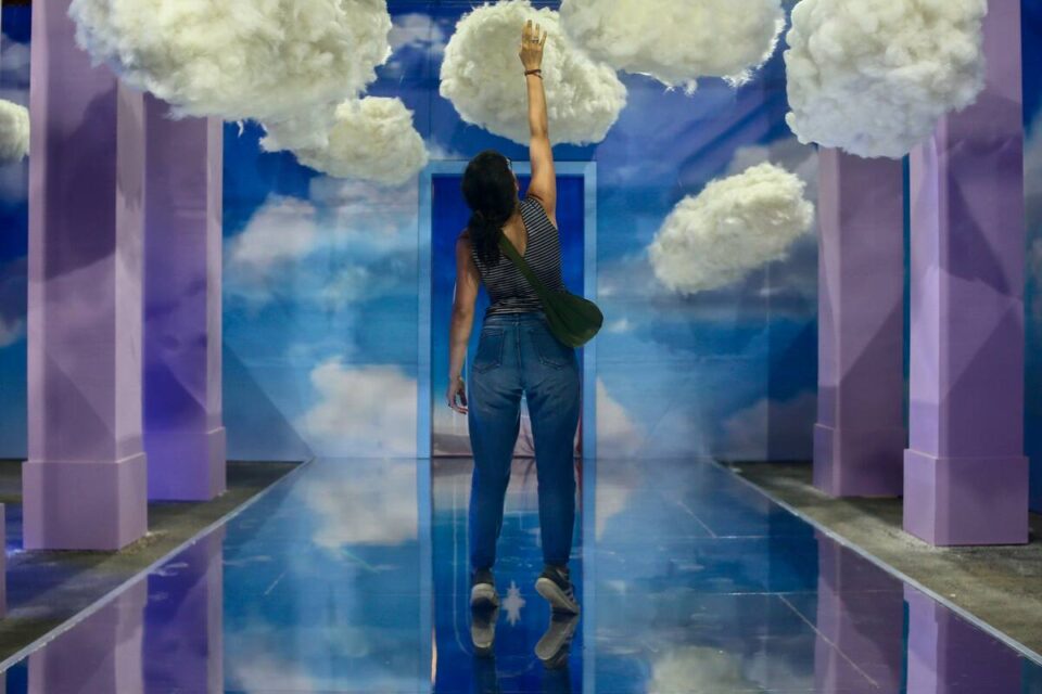 muestra inmersiva “Puertas a mundos”