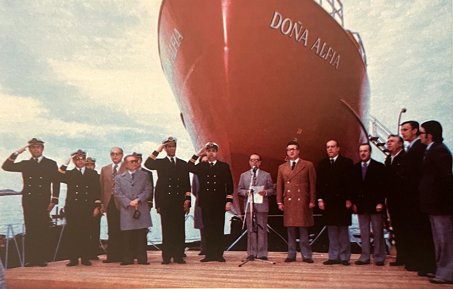 Botadura de Doña Alfia en 1978. El primer buque de acero de Astilleros Contessi, de los seis barcos que comenzó a construir ante el pedido de la Secretaría de Intereses Marítimos. 