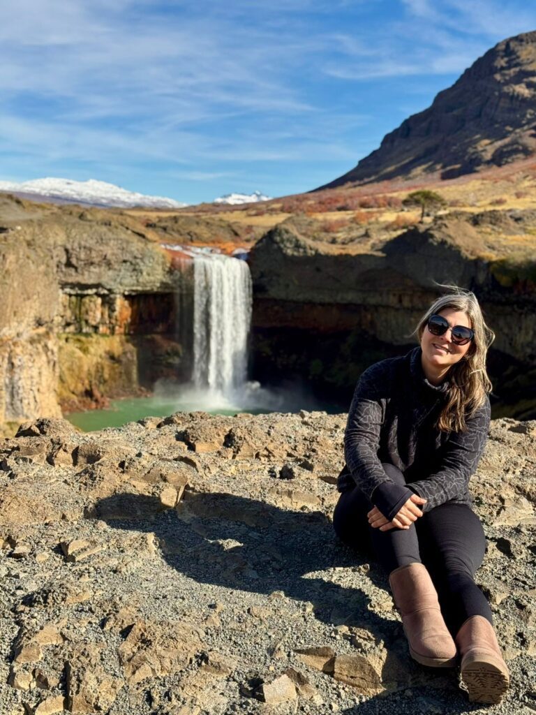 Alejandra Heis en El Salto del Agrio (Neuquén)