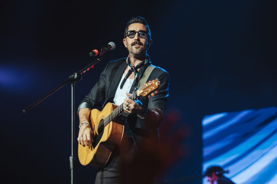 Alex Ubago